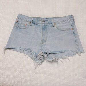 Levi’s 501 shorts
